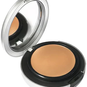 Highlight MAC Studio Fix Tech Cream-to-Powder Foundation